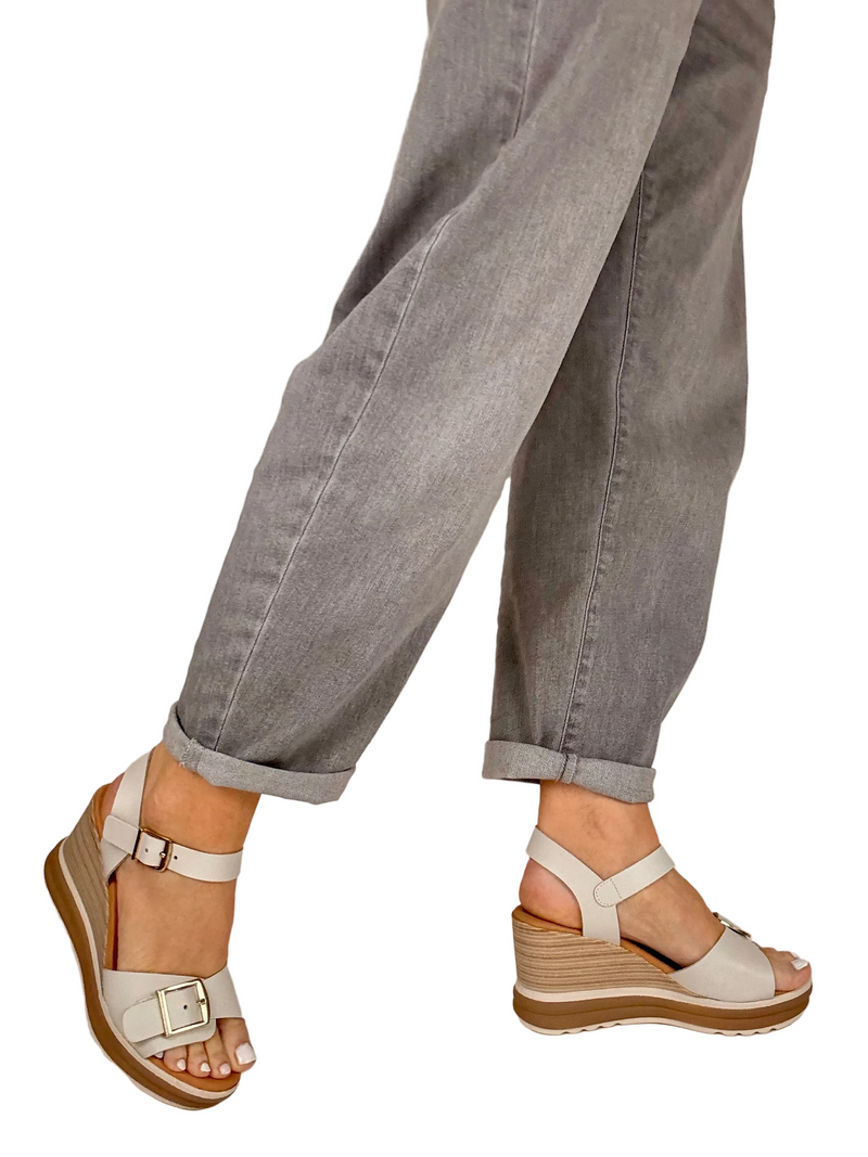 Load image into Gallery viewer, Oh My Sandals 6003
