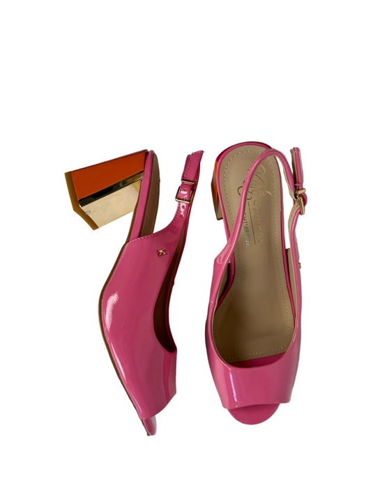 pink heels