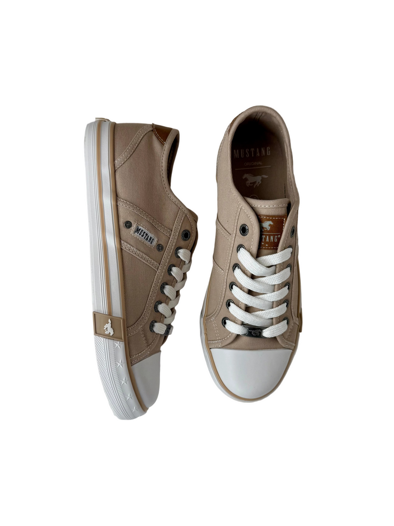 Load image into Gallery viewer, beige canvas trainers
