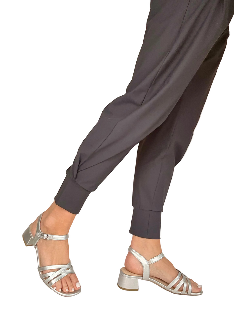 Load image into Gallery viewer, silver sandals
