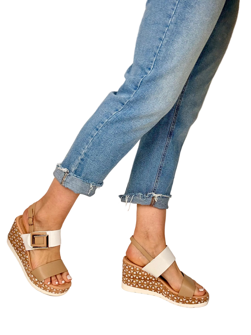 Load image into Gallery viewer, Zanni Dahama One
