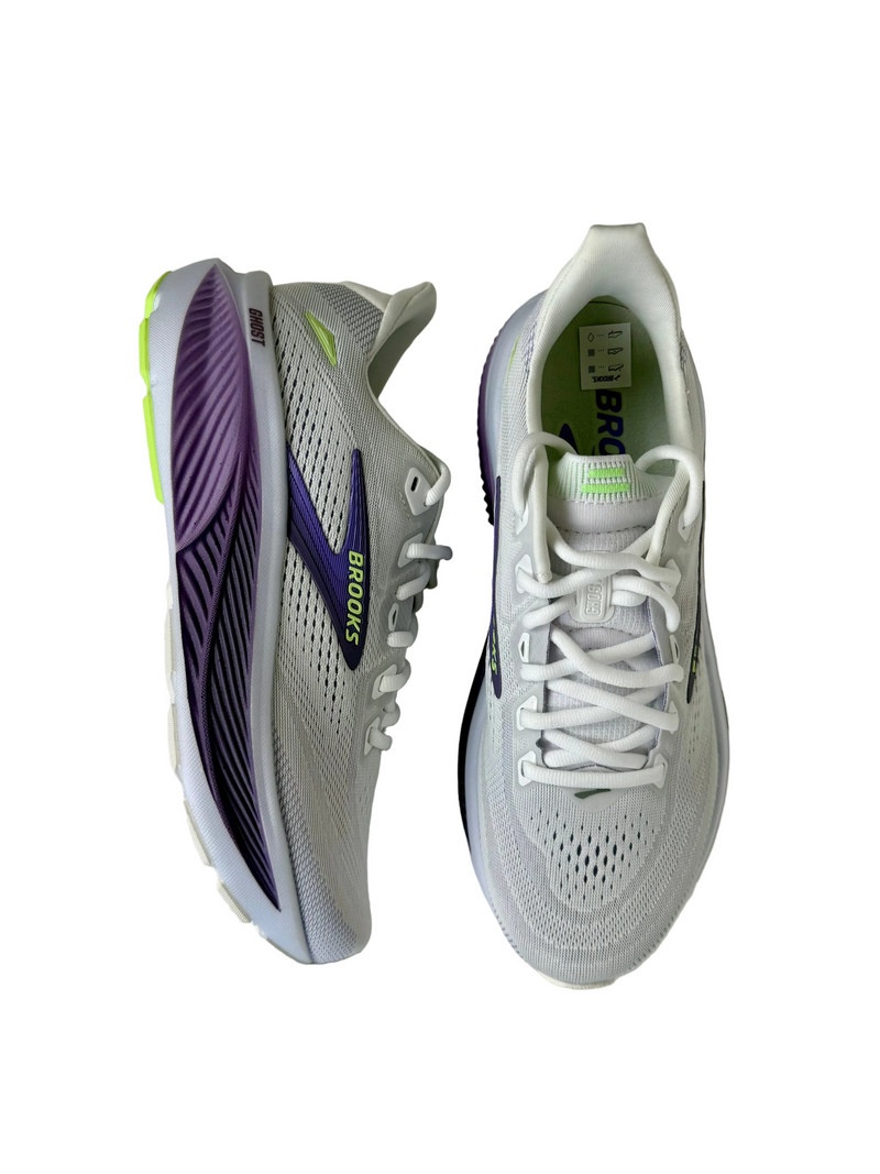 Load image into Gallery viewer, ghost 18 walking shoes
