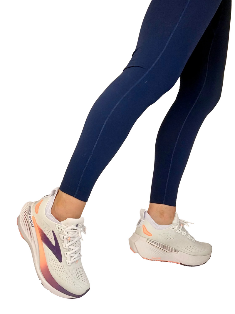 Load image into Gallery viewer, ladies brooks glycerine
