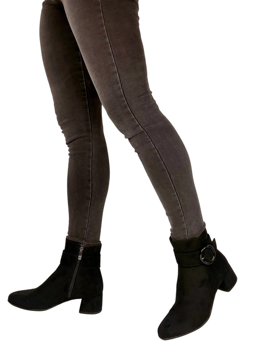 black boots marco tozzi