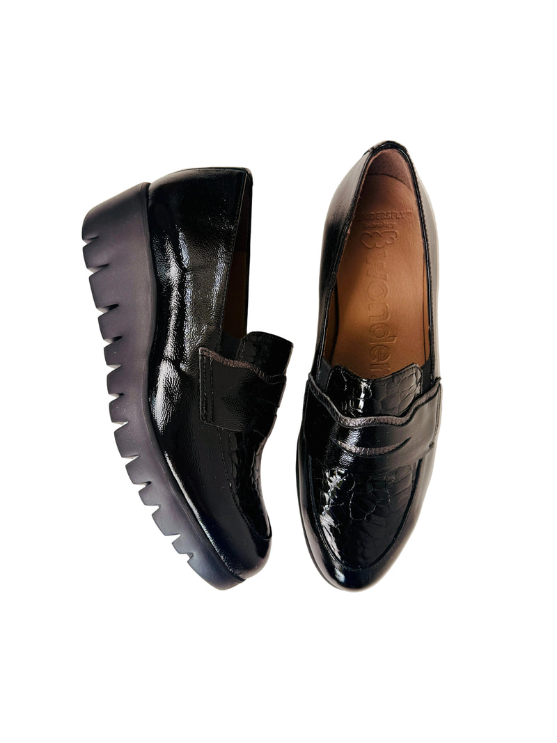 Load image into Gallery viewer, wedge loafers

