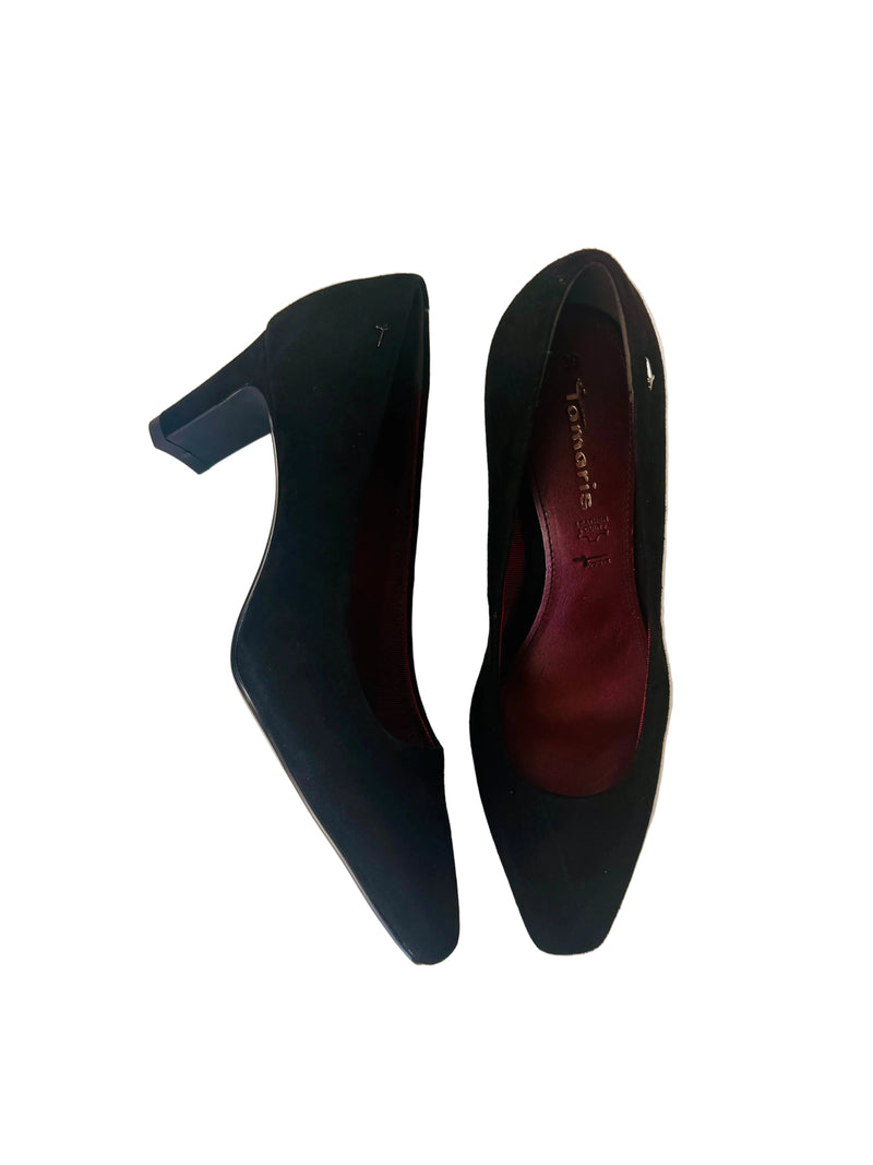 Load image into Gallery viewer, womens court shoes
