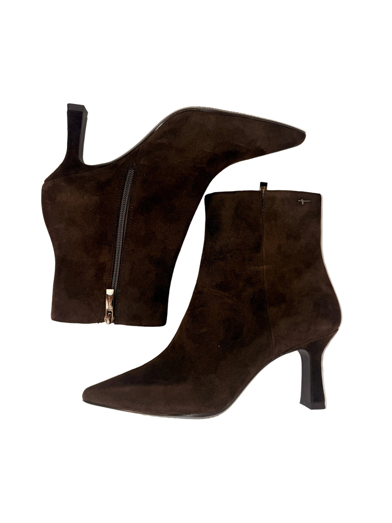 Load image into Gallery viewer, brown suede heeled boots
