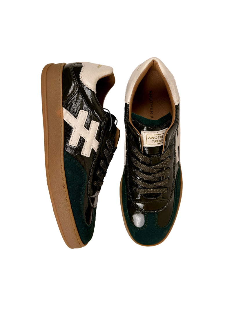 Load image into Gallery viewer, green another trend sneakers
