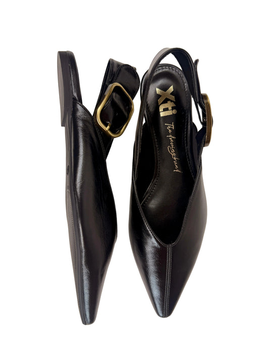 XTI pointed toe flats 146399