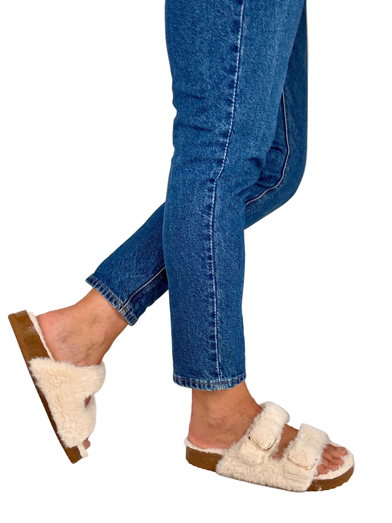 Load image into Gallery viewer, XTI 146304 Women's Slip-On Slippers
