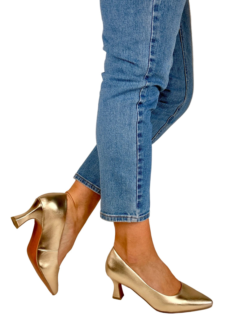 Load image into Gallery viewer, MARCO TOZZI heels 2-22420-42
