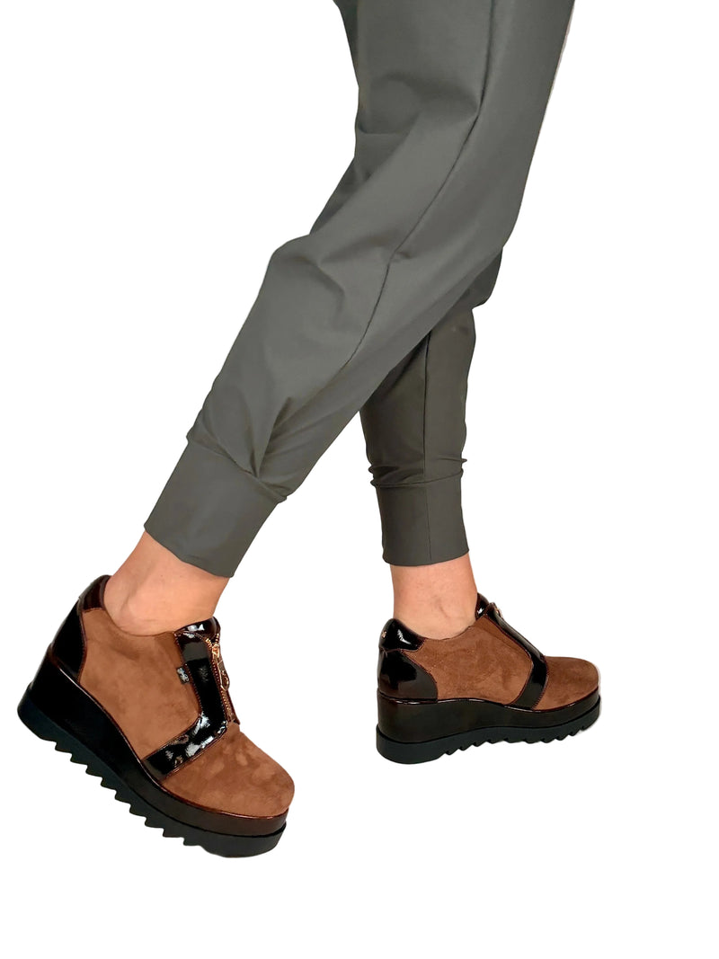 Load image into Gallery viewer, suede wedge shoes
