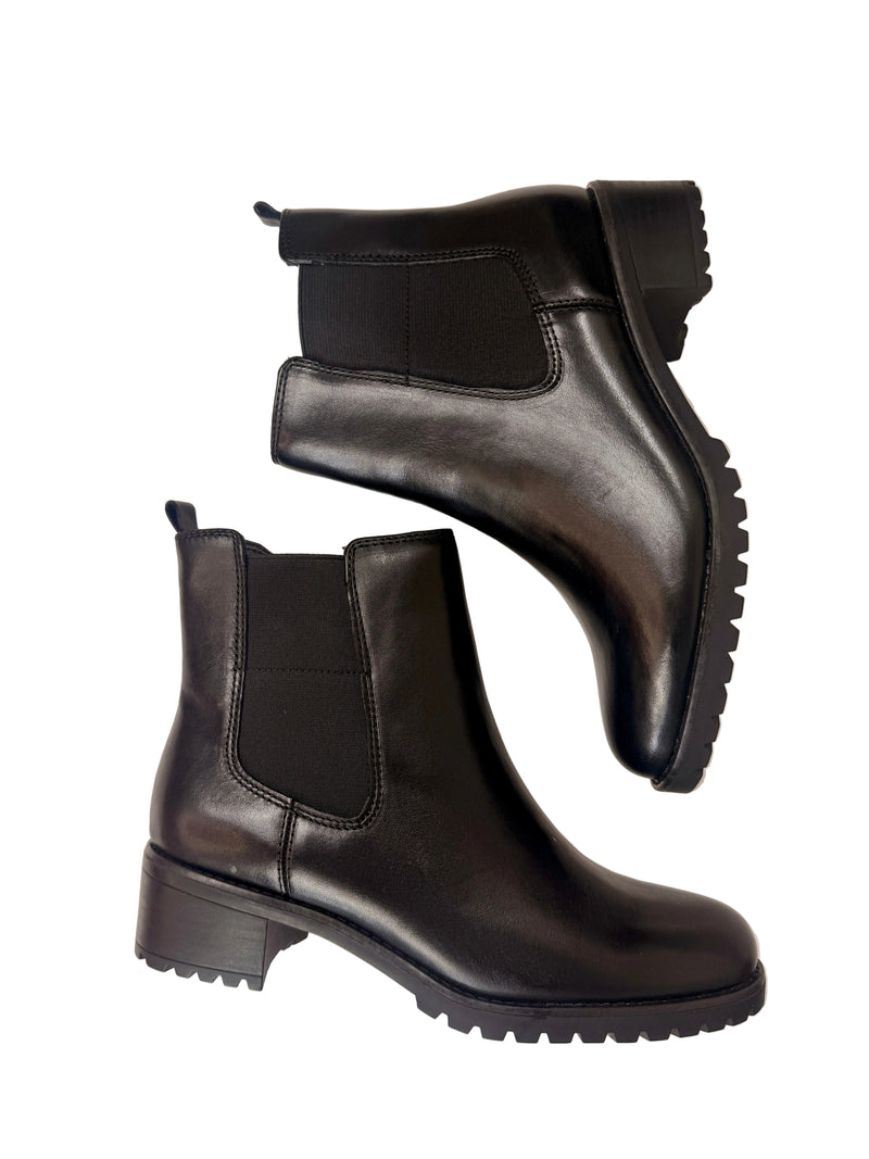 Load image into Gallery viewer, jana ankle boots
