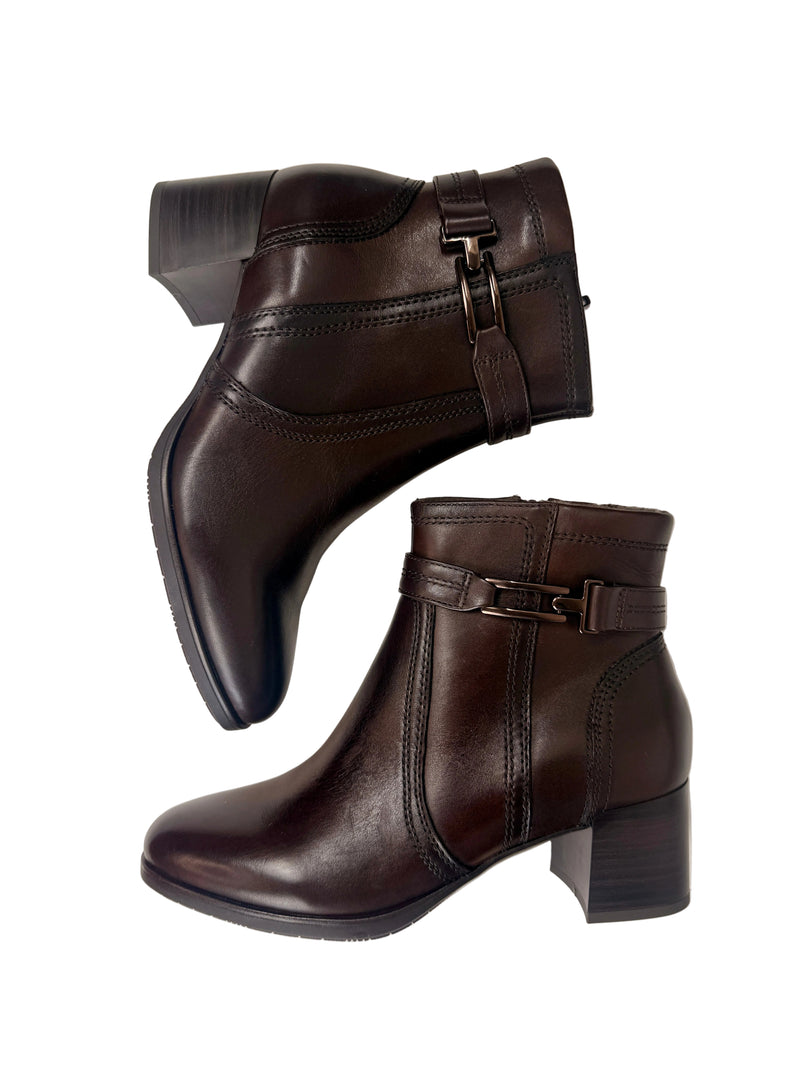 Load image into Gallery viewer, jana brown boots
