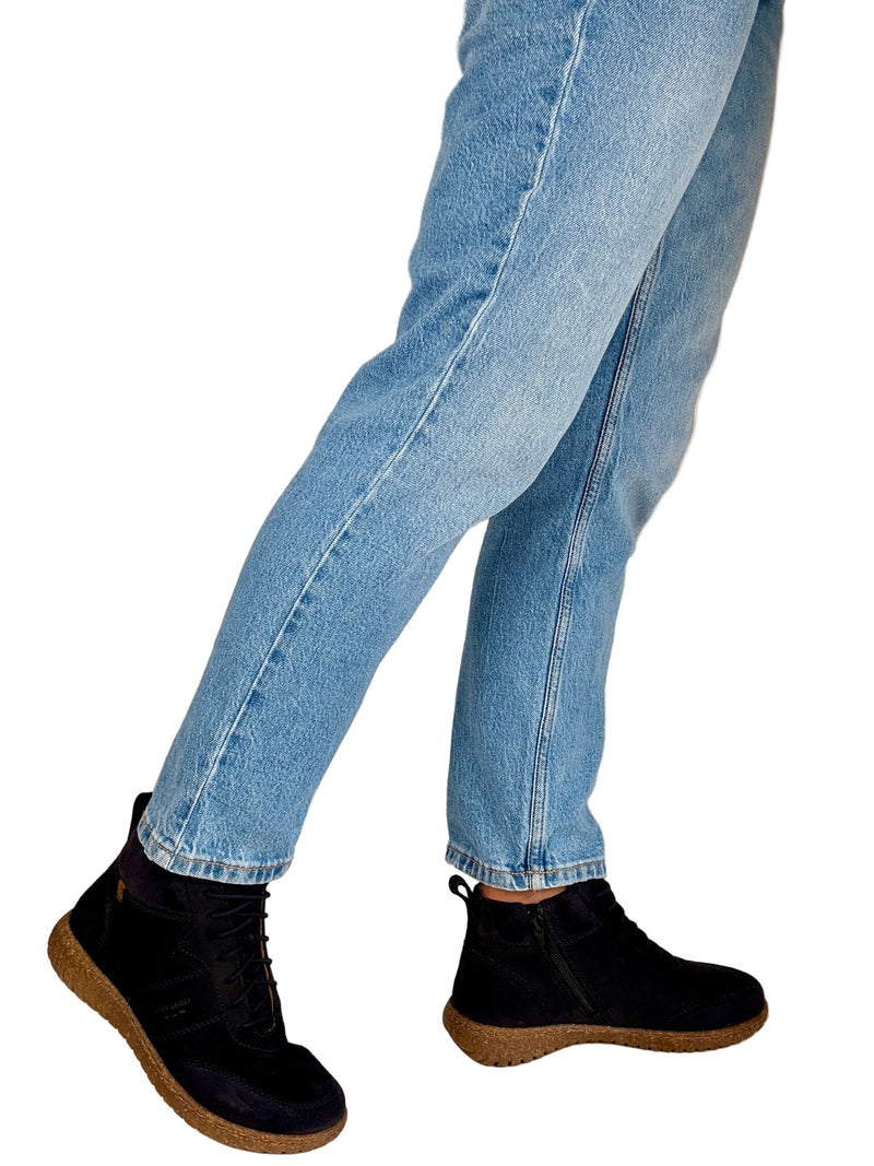 Load image into Gallery viewer, navy boots

