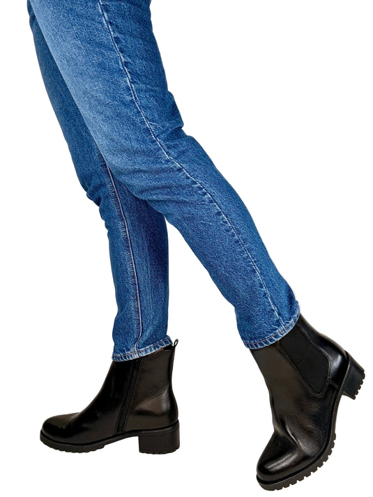 jana boots black