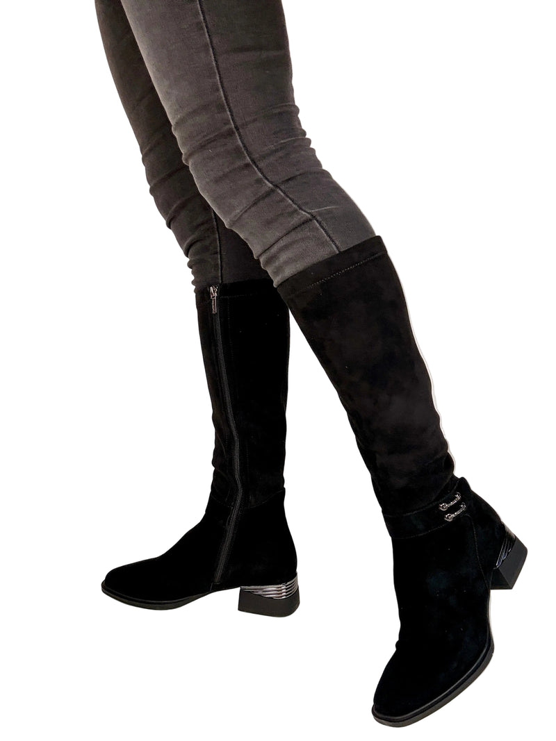 Load image into Gallery viewer, loretta vitale boots
