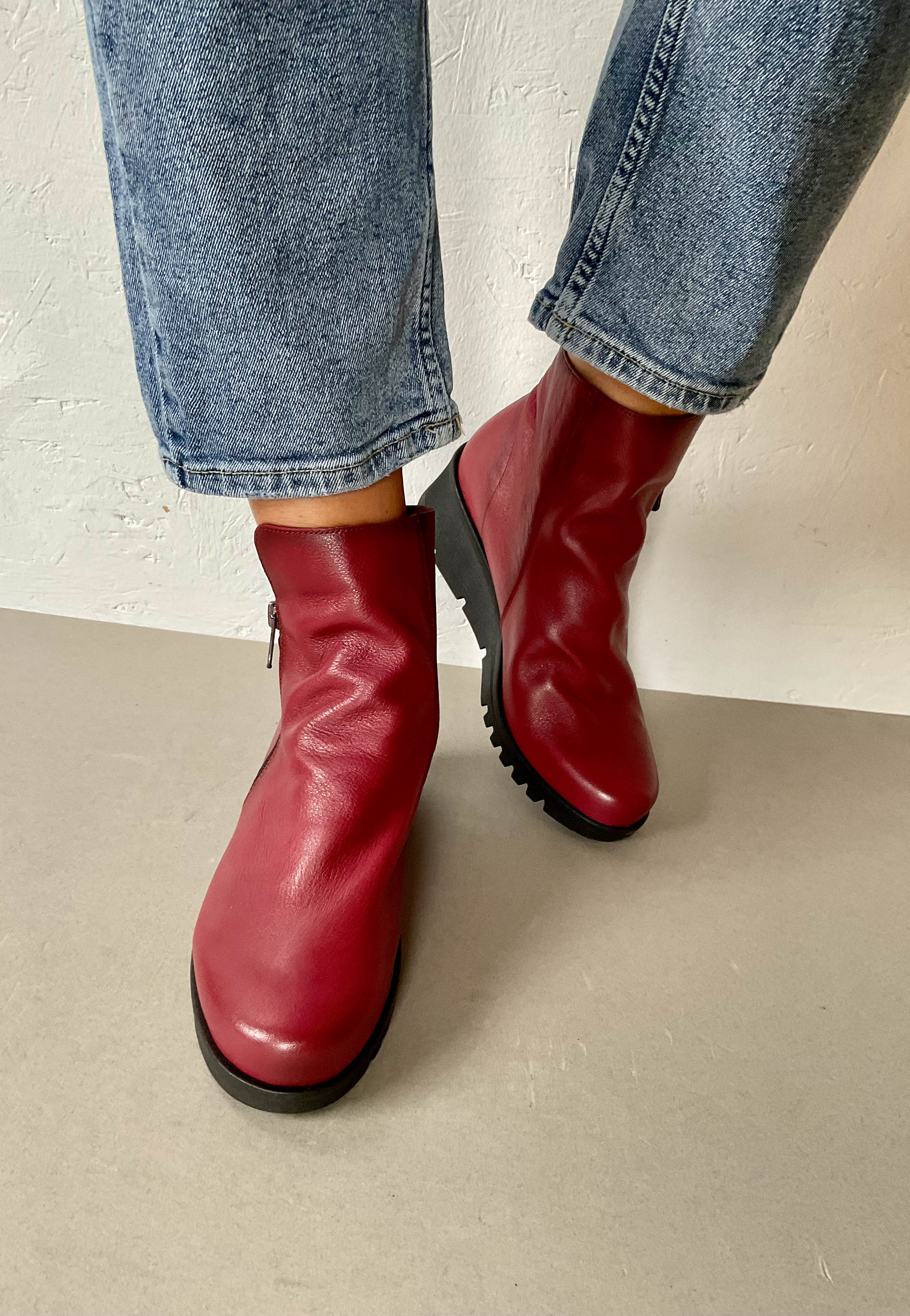 red low wedge boots