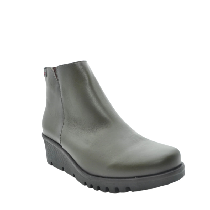 Load image into Gallery viewer, green wedge boots
