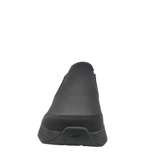 black skechers slip ins