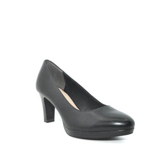 black comfortable heels