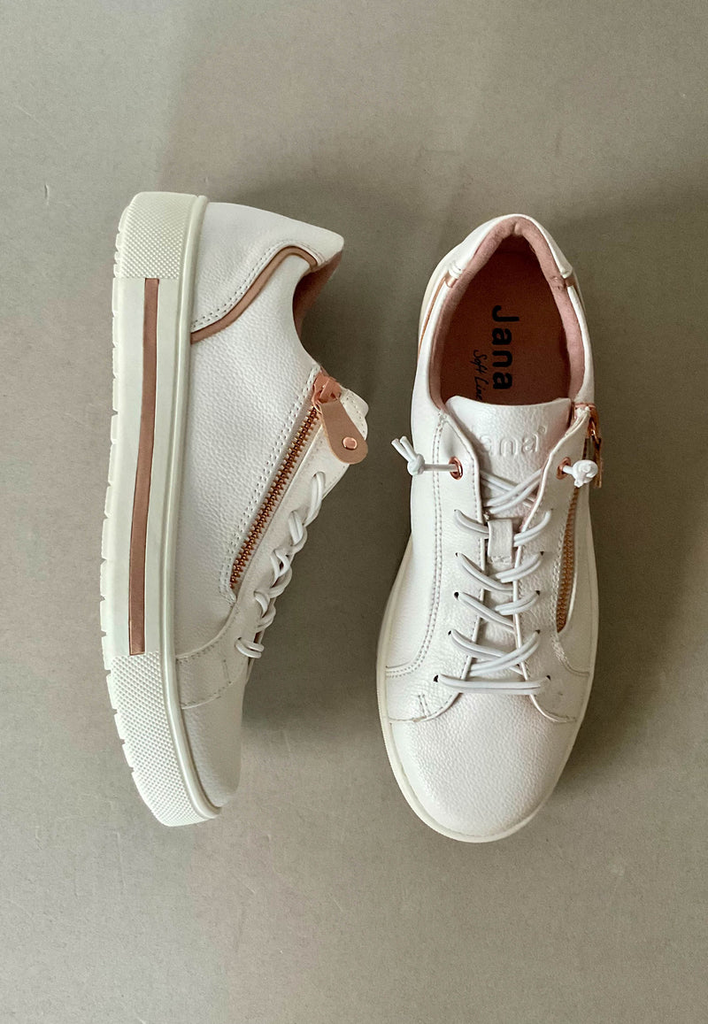 Load image into Gallery viewer, white dressy trainers
