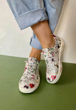 Load image into Gallery viewer, floral print trainers