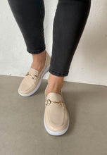 Load image into Gallery viewer, womens moccasins shoes