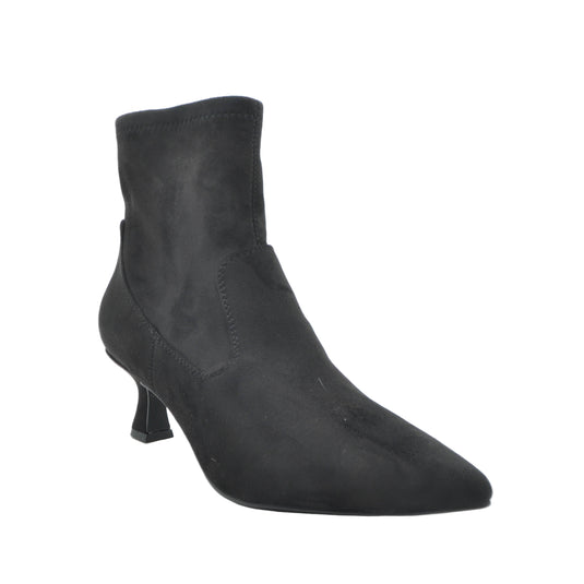 black kitten heeled boots