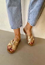 Load image into Gallery viewer, gold mule sandals
