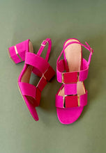 Load image into Gallery viewer, pink heels