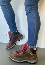 Load image into Gallery viewer, meindl hiking boots women