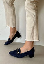 Load image into Gallery viewer, gabor navy shoes