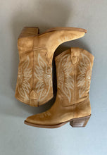 Load image into Gallery viewer, western boots