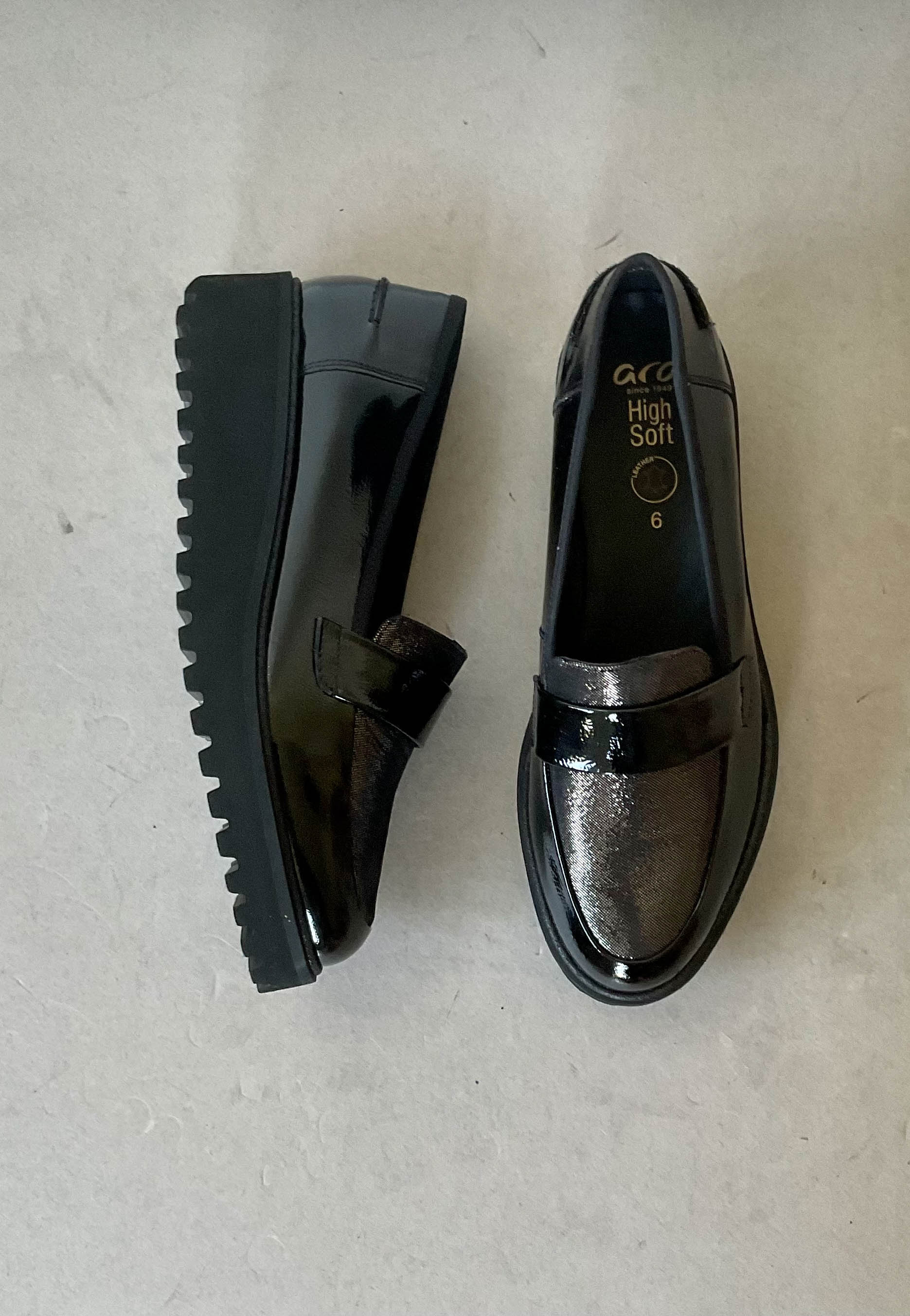 ara black loafer shoes