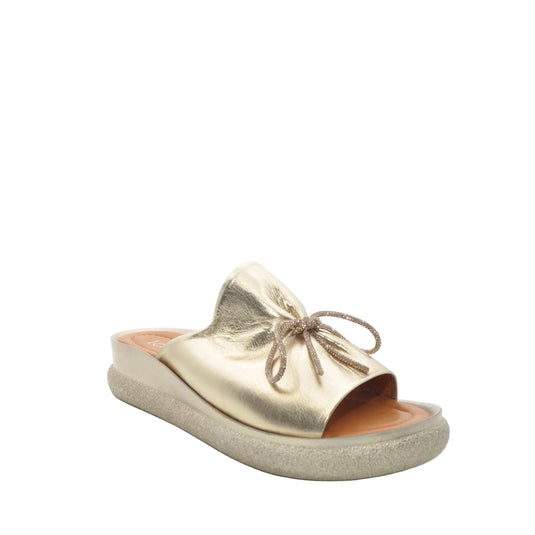 gold platform sliders