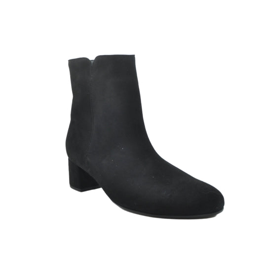 comfortable block heeled boots