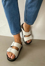 Load image into Gallery viewer, white casual sandals