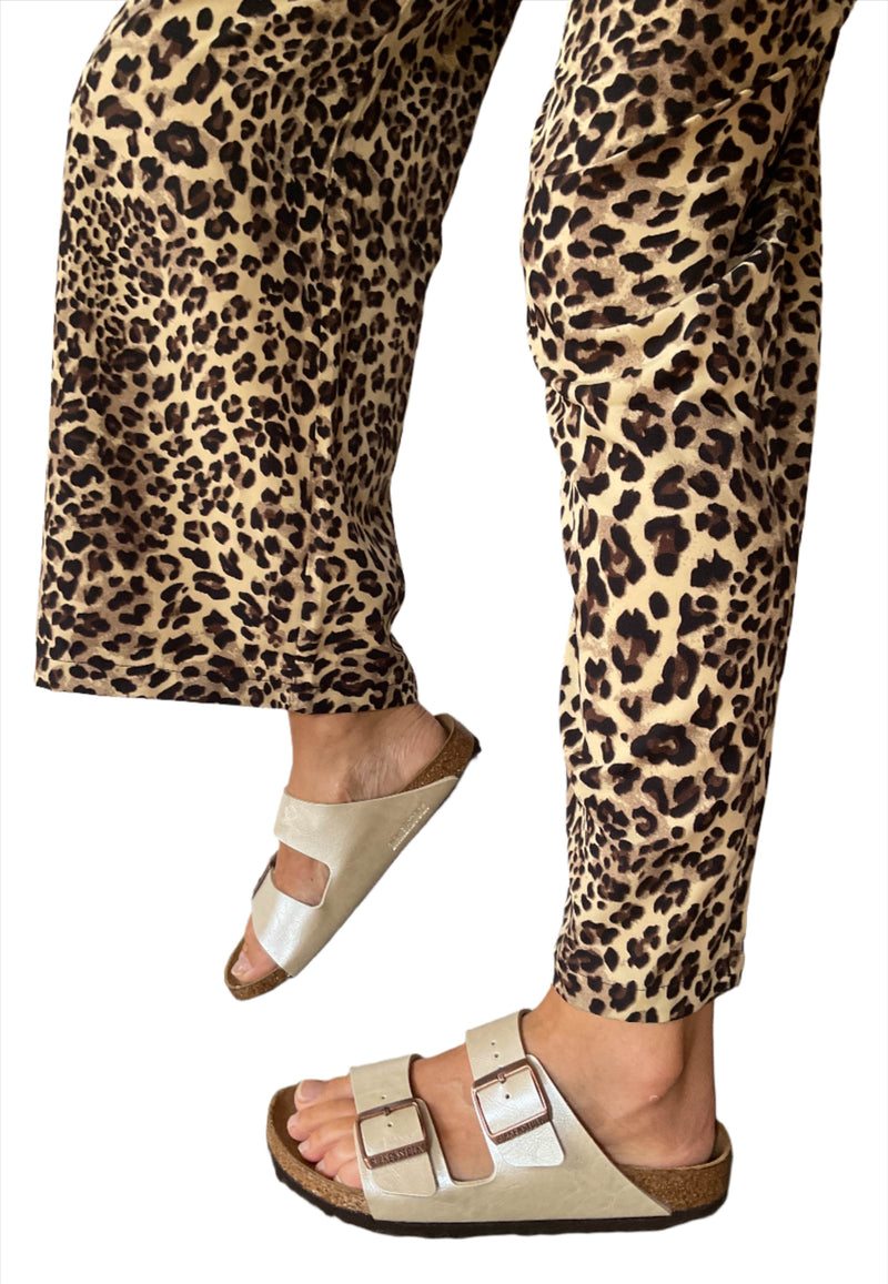 Load image into Gallery viewer, birkenstock 2 strap sandals
