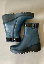 Load image into Gallery viewer, fly london navy leather boots