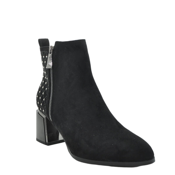 black heeled boots