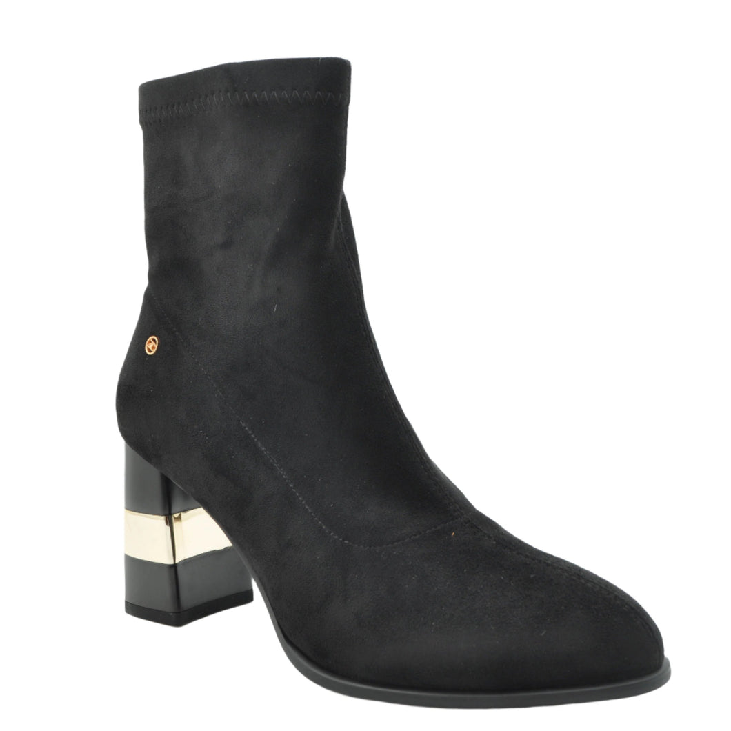 womens heeled boots