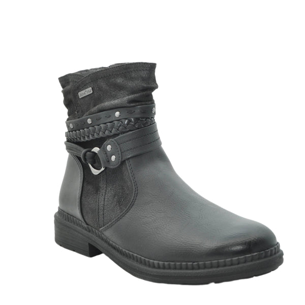 black boots women