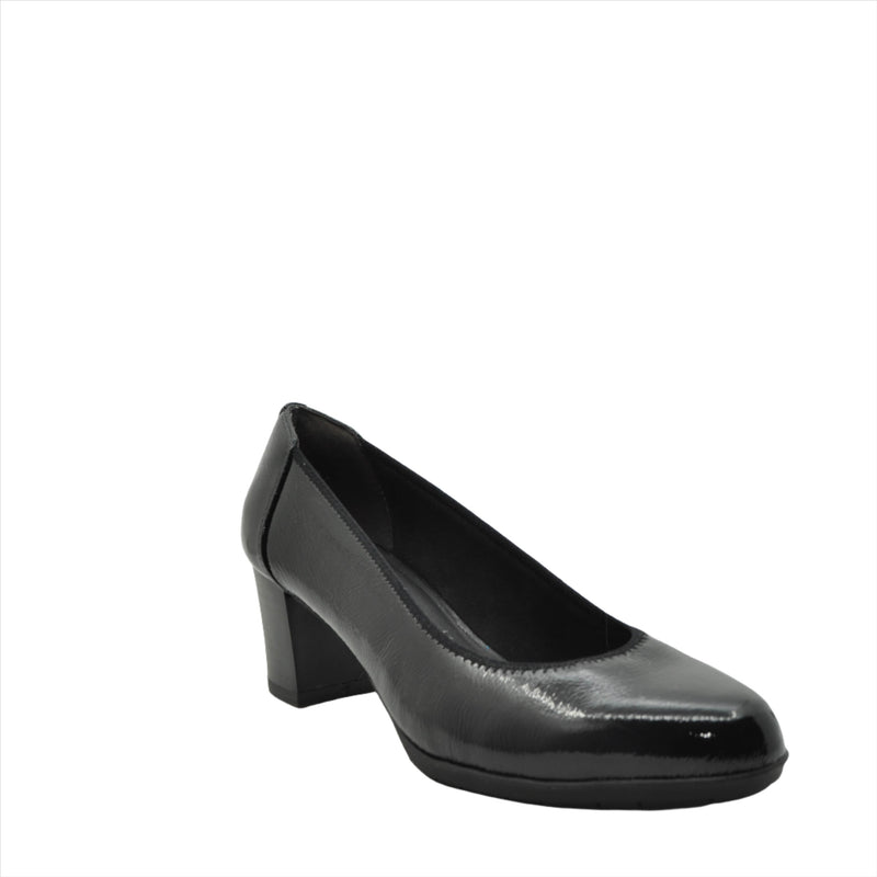 Load image into Gallery viewer, black block heel shoes
