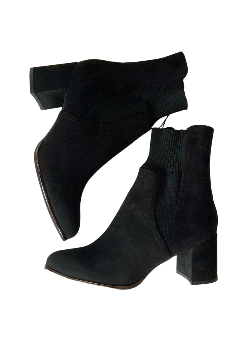 Load image into Gallery viewer, marco tozzi black sock boots
