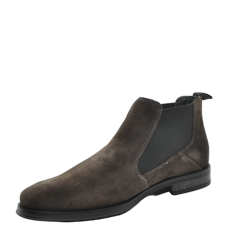 Load image into Gallery viewer, pull on chelsea boots bugatti
