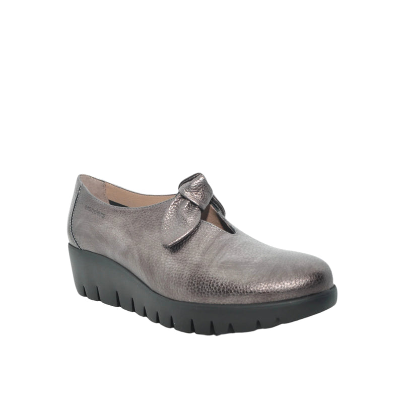 Load image into Gallery viewer, pewter wonders shoes
