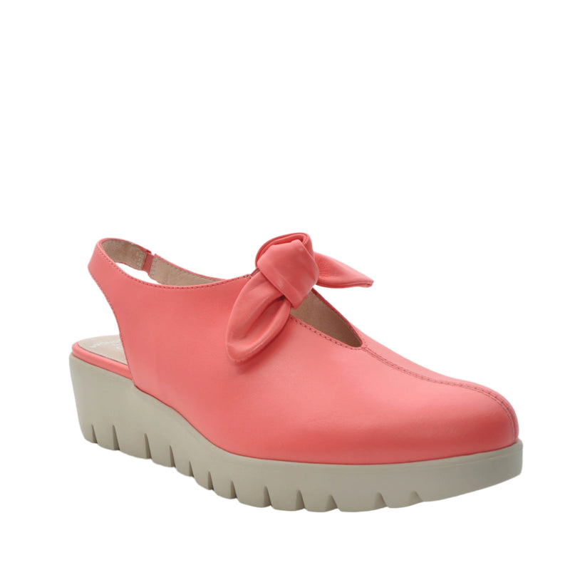 Load image into Gallery viewer, pink leather sandals
