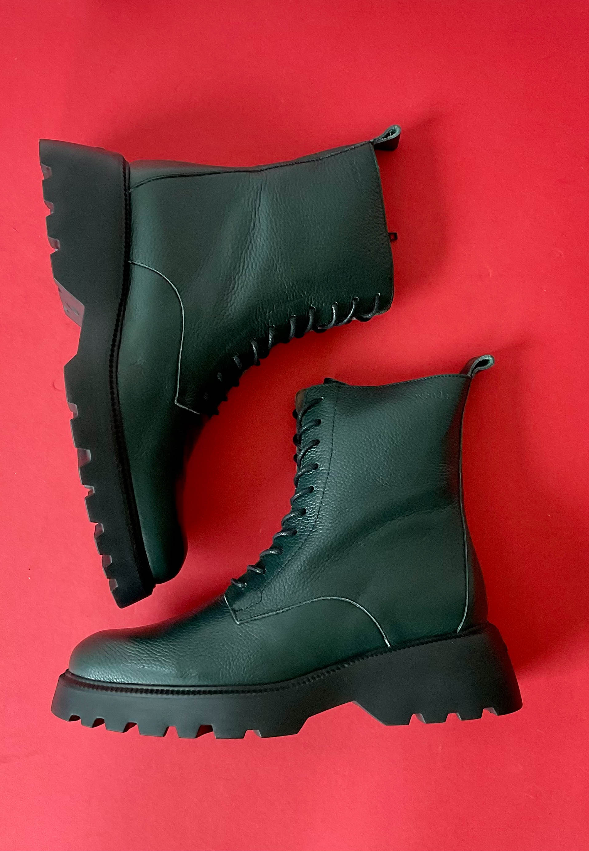 wonders green lace up boot