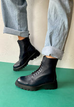 Load image into Gallery viewer, wonders navy military boots